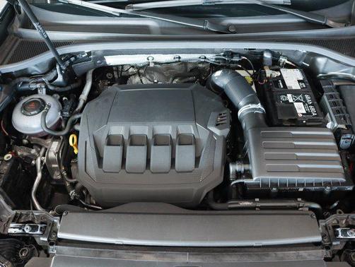 2024 Audi Q3 Premium 45 TFSI S line quattro Tiptronic