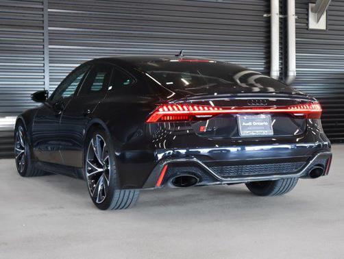 2022 Audi RS 7 4.0T