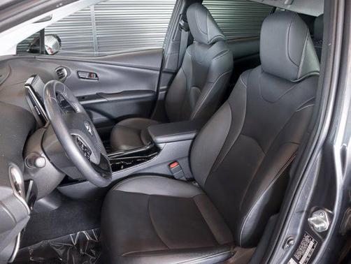 2020 Toyota Prius Prime XLE