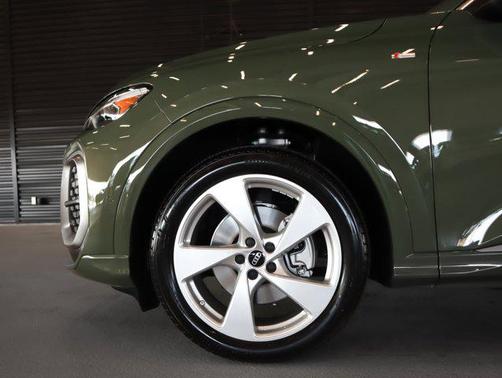 2025 Audi Q5 Sportback Prestige