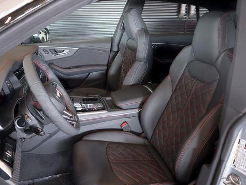 2026 Audi Q8 55 Prestige