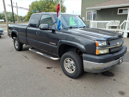 2004 Chevrolet Silverado 2500 LS H/D Extended Cab
