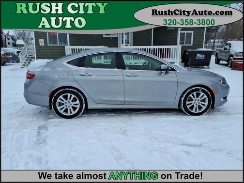 2016 Chrysler 200 Limited