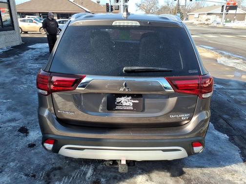 2019 Mitsubishi Outlander GT