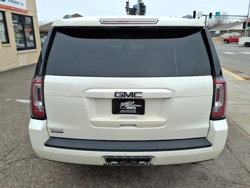 2015 GMC Yukon SLT