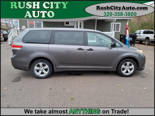 2011 Toyota Sienna Base