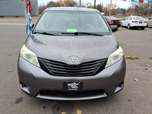 2011 Toyota Sienna Base