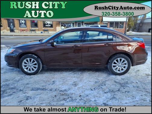 2013 Chrysler 200 Touring