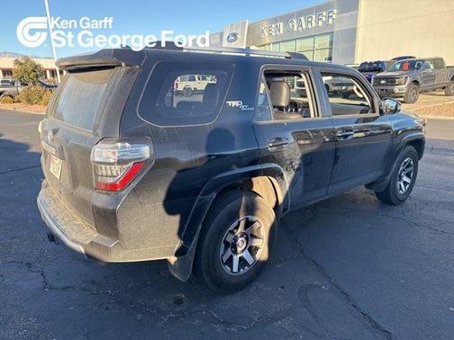 2017 Toyota 4Runner SR5