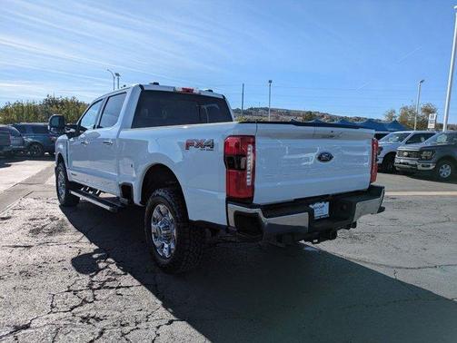 2025 Ford F-350 Lariat Super Duty