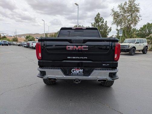 Onyx Black 2021 GMC Sierra 1500 SLT