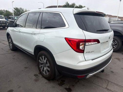 White 2022 Honda Pilot EX-L