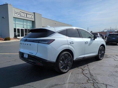 2025 Nissan Murano Platinum