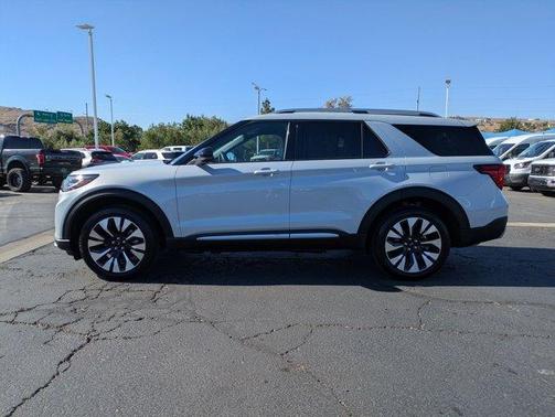 Space White Metallic 2026 Ford Explorer Platinum
