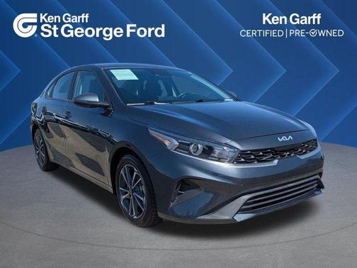 Gravity Gray 2024 Kia Forte LXS
