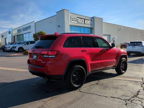 2021 Jeep Grand Cherokee Trailhawk