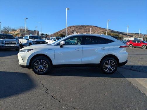 2021 Toyota Venza LE