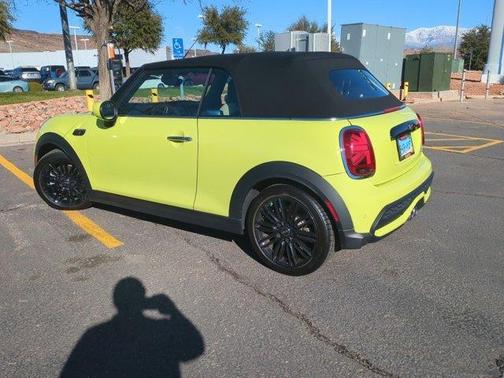 2023 MINI Convertible Cooper S Classic