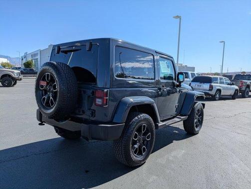 Rhino Clearcoat 2017 Jeep Wrangler Sahara