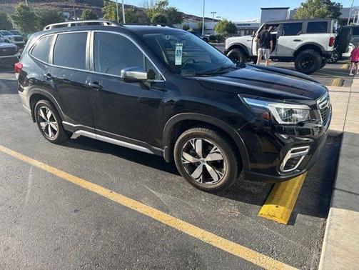 Crystal Black Silica 2021 Subaru Forester Touring