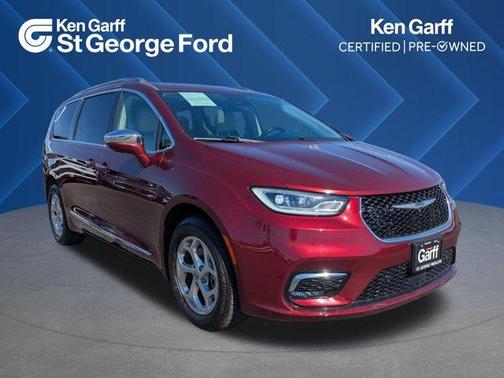 Velvet Red Pearlcoat 2021 Chrysler Pacifica Limited