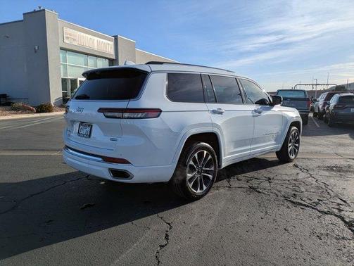 2022 Jeep Grand Cherokee L Overland