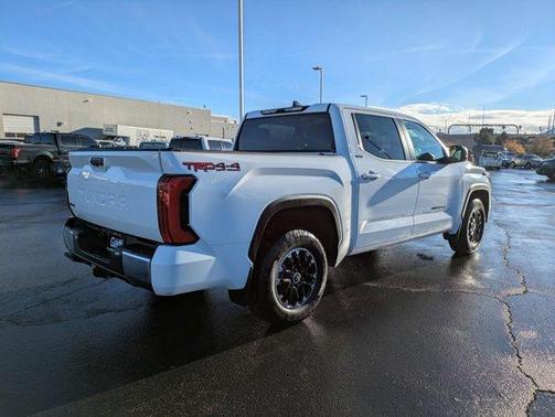 2024 Toyota Tundra SR5