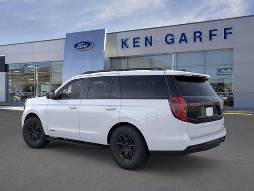 Oxford White 2026 Ford Expedition Tremor