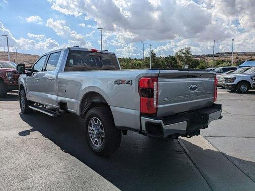 2024 Ford F-350 Lariat Super Duty