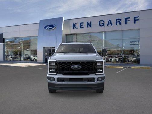 Glacier Gray Metallic 2026 Ford F-350 Lariat Super Duty