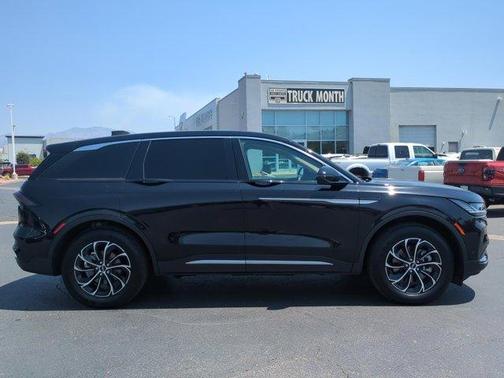 2024 Lincoln Nautilus Premiere