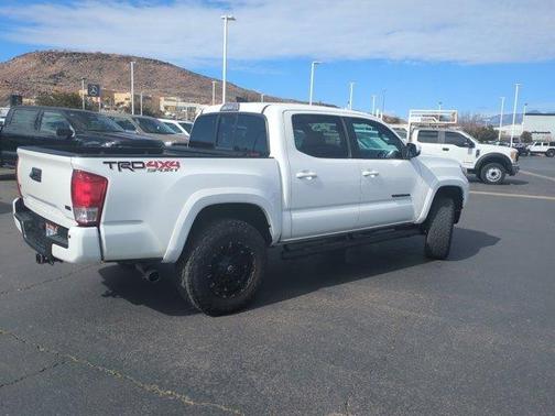 2016 Toyota Tacoma TRD Sport