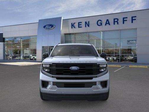 Glacier Gray Metallic 2026 Ford Expedition Platinum