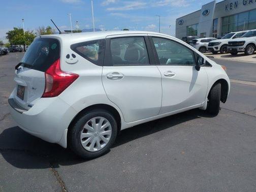 2016 Nissan Versa Note SV