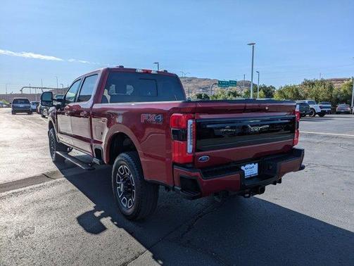 2025 Ford F-250 Platinum