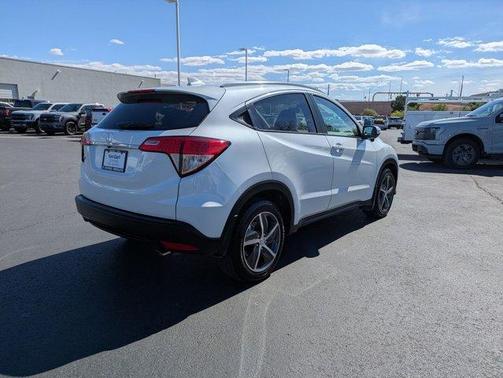 Platinum White Pearl 2022 Honda HR-V EX