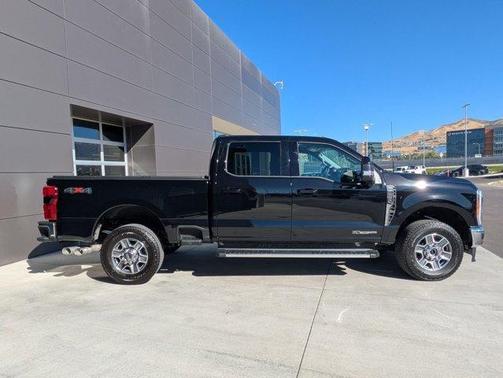 2023 Ford F-350 Lariat Super Duty