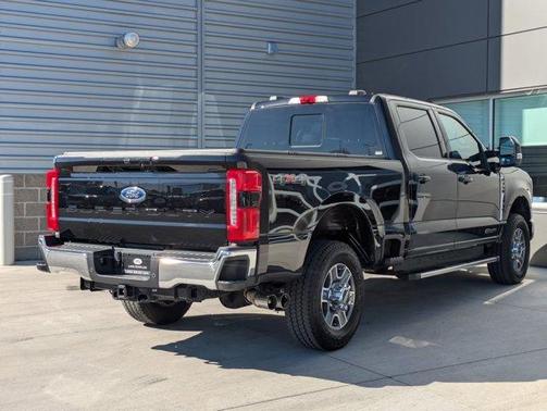 2023 Ford F-350 Lariat Super Duty