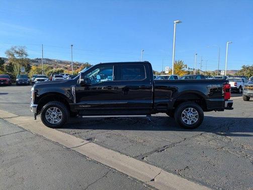2023 Ford F-350 Lariat Super Duty