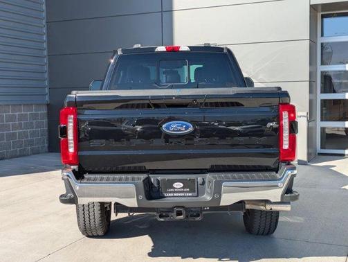 2023 Ford F-350 Lariat Super Duty