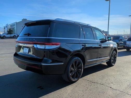 2024 Lincoln Navigator Reserve