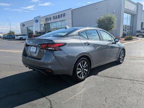 2022 Nissan Versa 1.6 SV