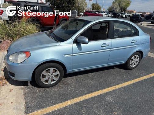 2011 Hyundai Accent GLS