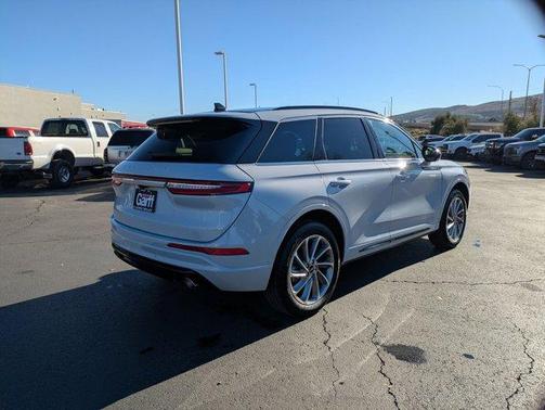 2025 Lincoln Corsair Grand Touring