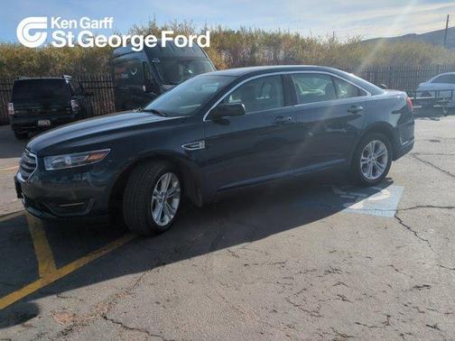 2017 Ford Taurus SEL