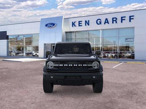 Shadow Black 2026 Ford Bronco Outer Banks
