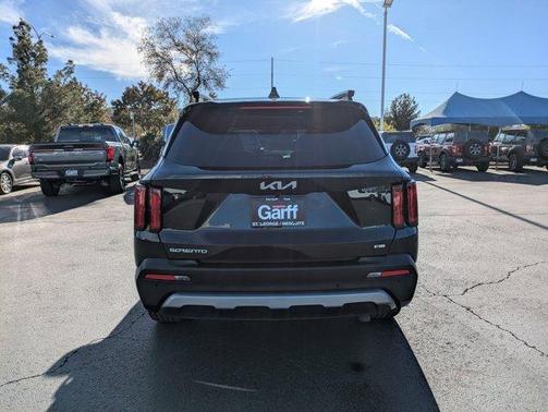 2023 Kia Sorento X-Line SX Prestige