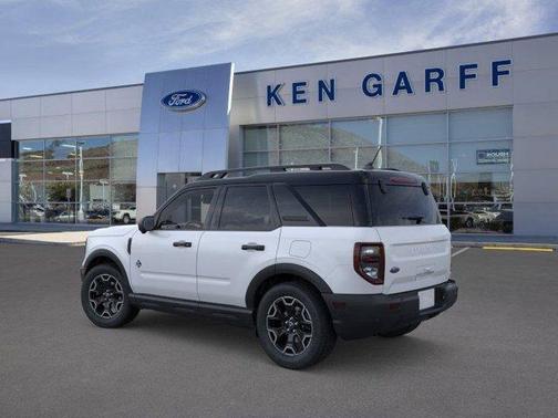Space White Metallic 2026 Ford Bronco Sport Outer Banks