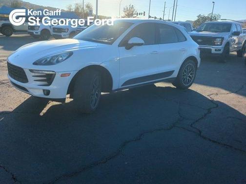 2016 Porsche Macan S