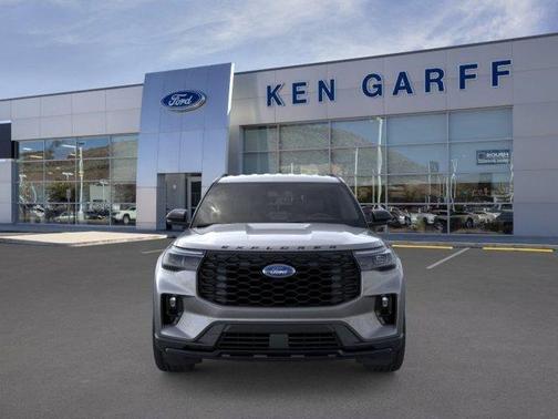 Carbonized Gray Metallic 2026 Ford Explorer ST-Line